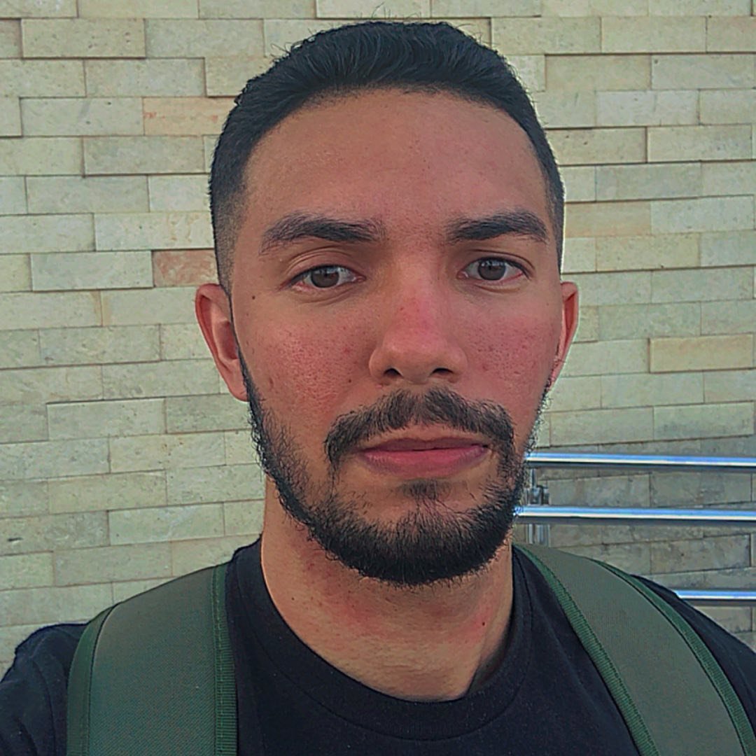 Isaque Nojosa — especialista em concursos de tribunais